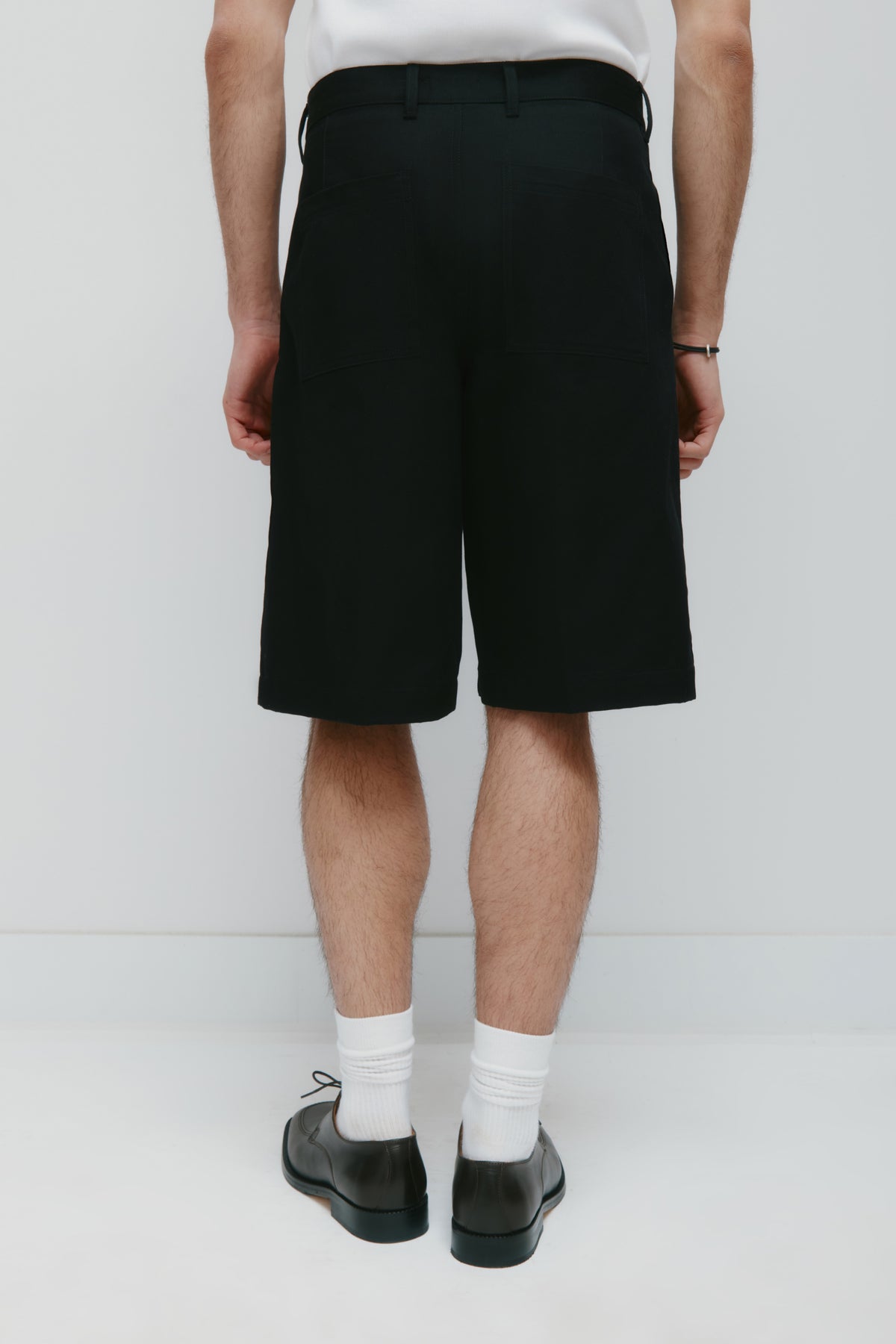 Short Nilus pour homme en noir