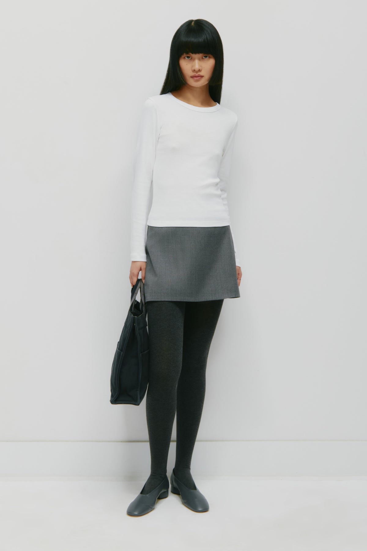 Model is 5’9” and is wearing a size XS.