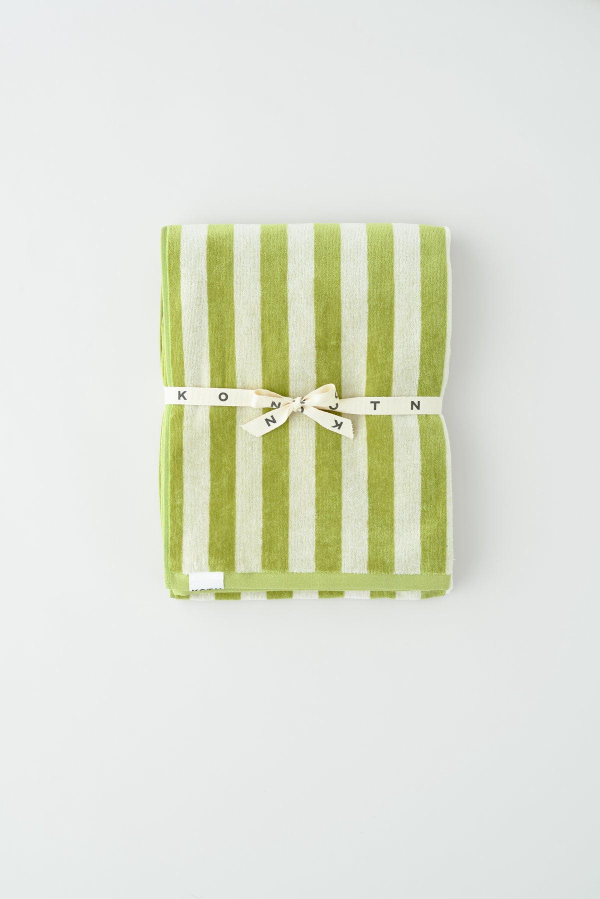 Beach Towel Marshmallow Oasis