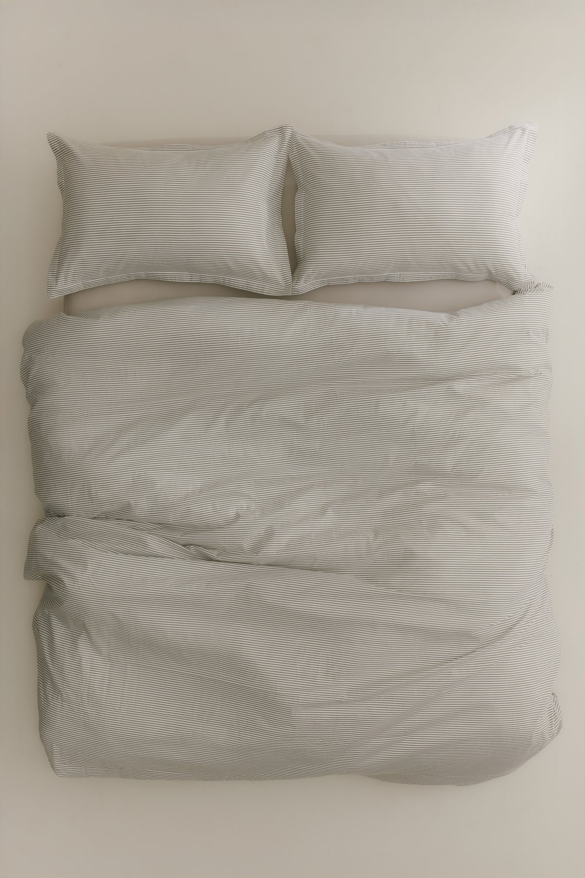 Duvet Cover and Sham Set in Olive/White Microstripe