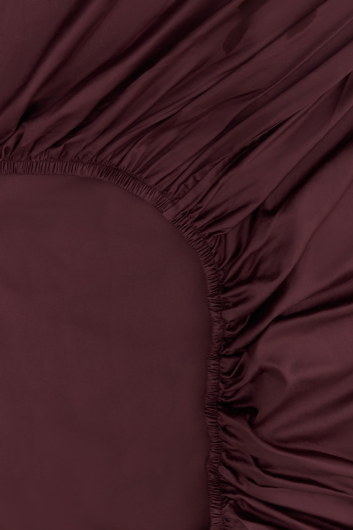 Fitted Sheet and Pillowcase Set in Chocolate Plum