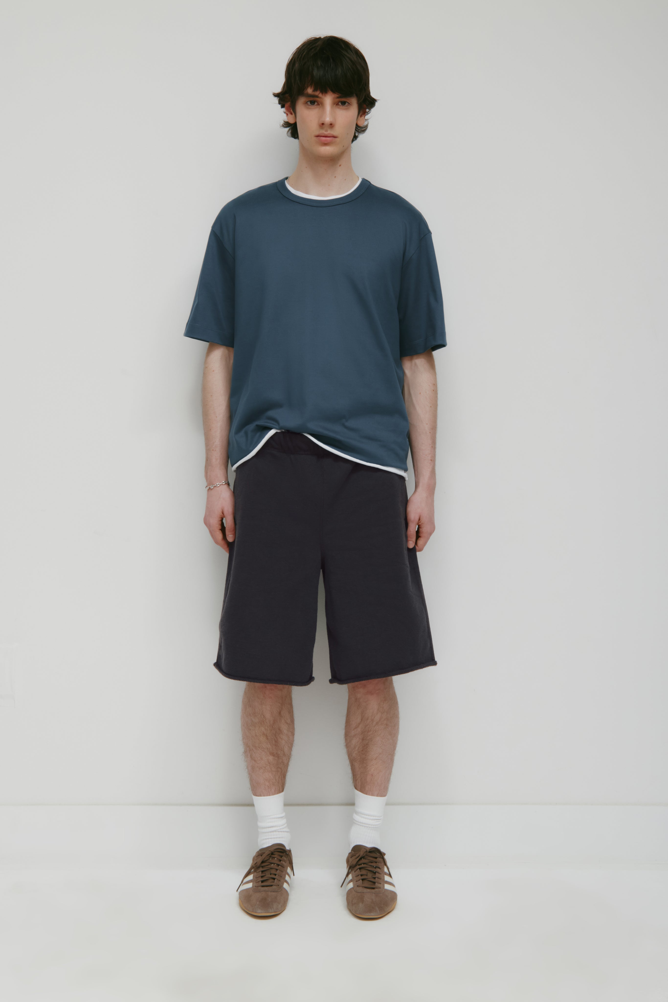 Men's Asr Cut-off Short in Almost Black