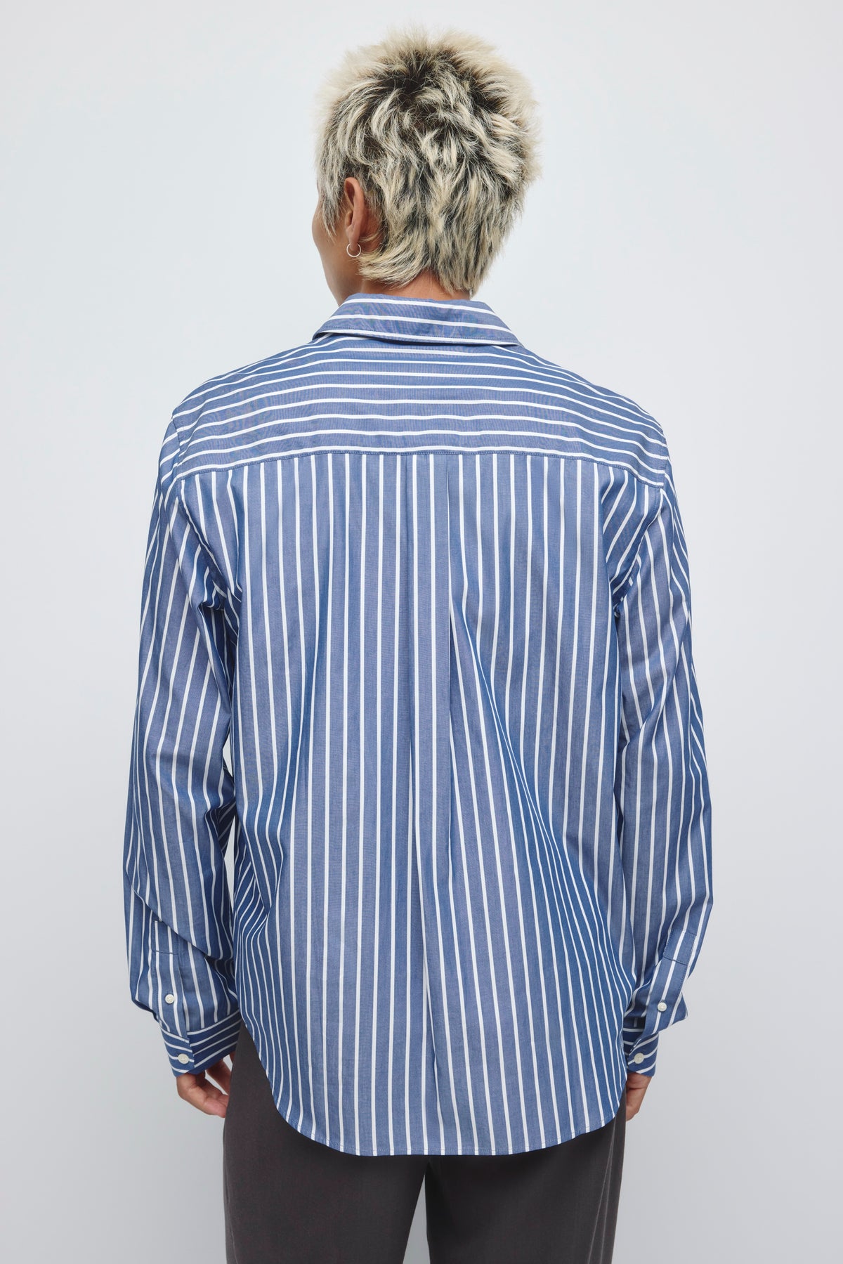 Men's Classic Stripe Shirt in Navy Stripe