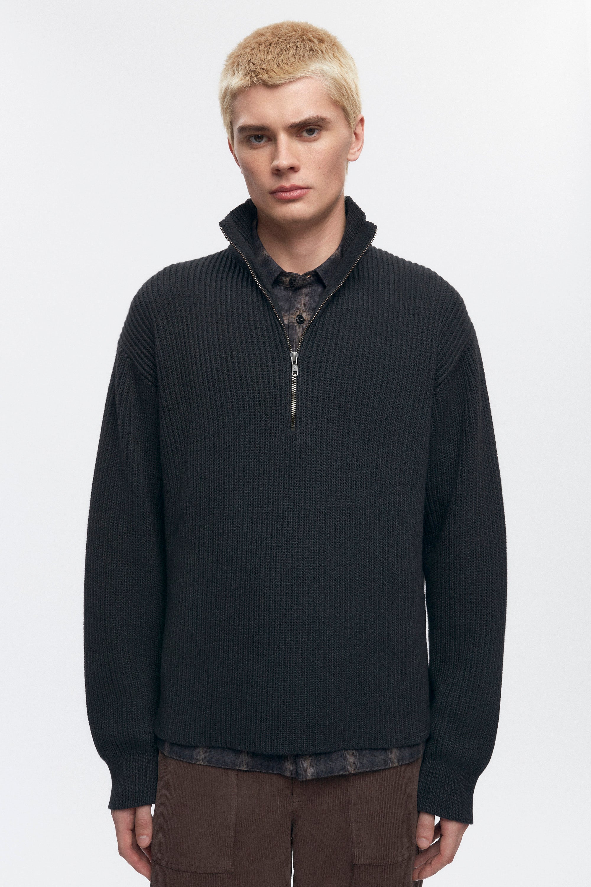 Men's Half Zip Rib Sweater in Black