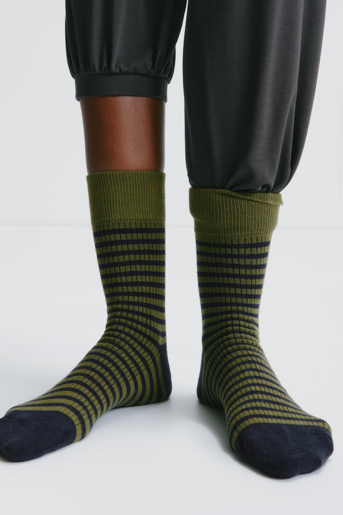Rib Socks in Deep Ocean/Cardamom Stripe – Kotn