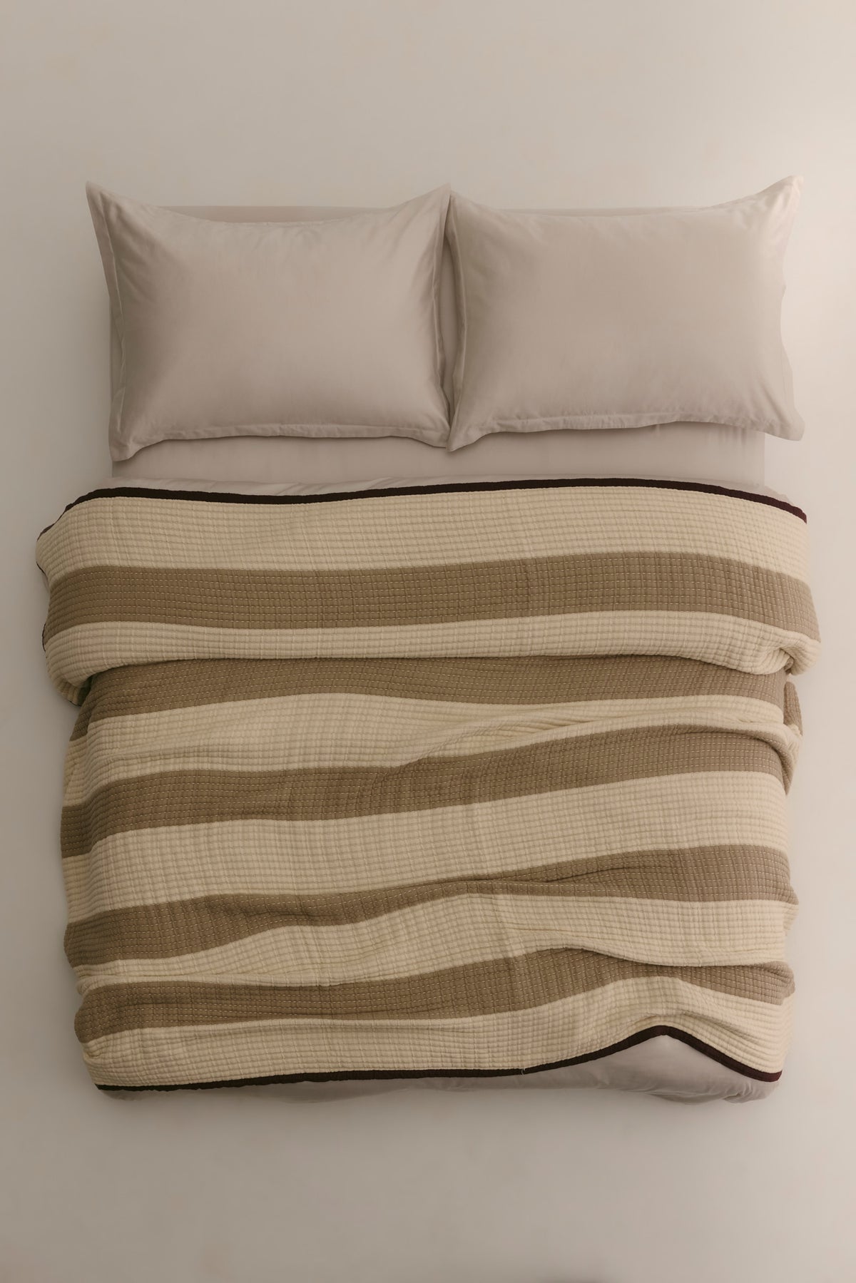Striped Quilted Comforter in Natural/Pure Cashmere/Fudge