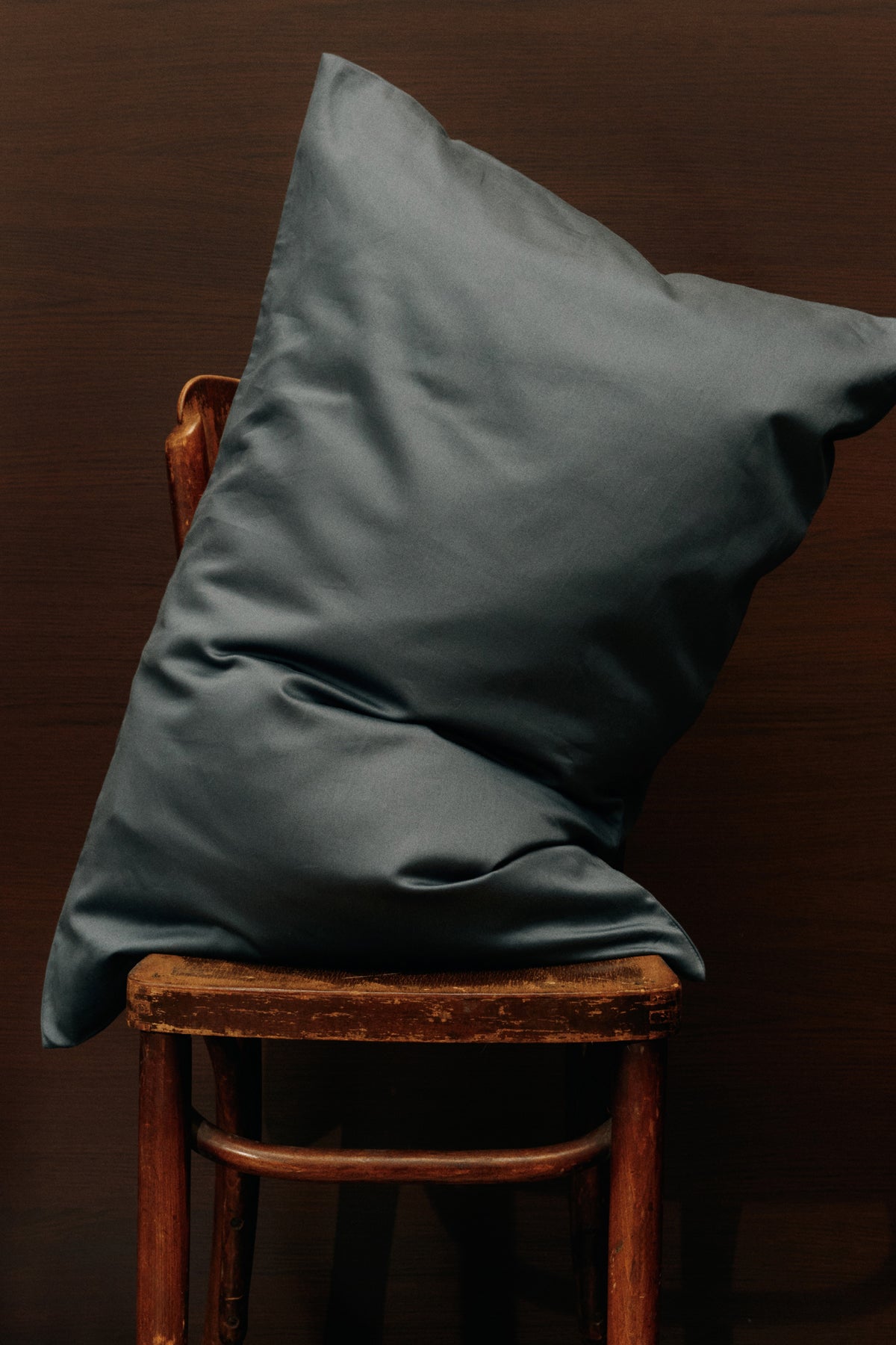Fitted Sheet and Pillowcase Set in Dark Slate