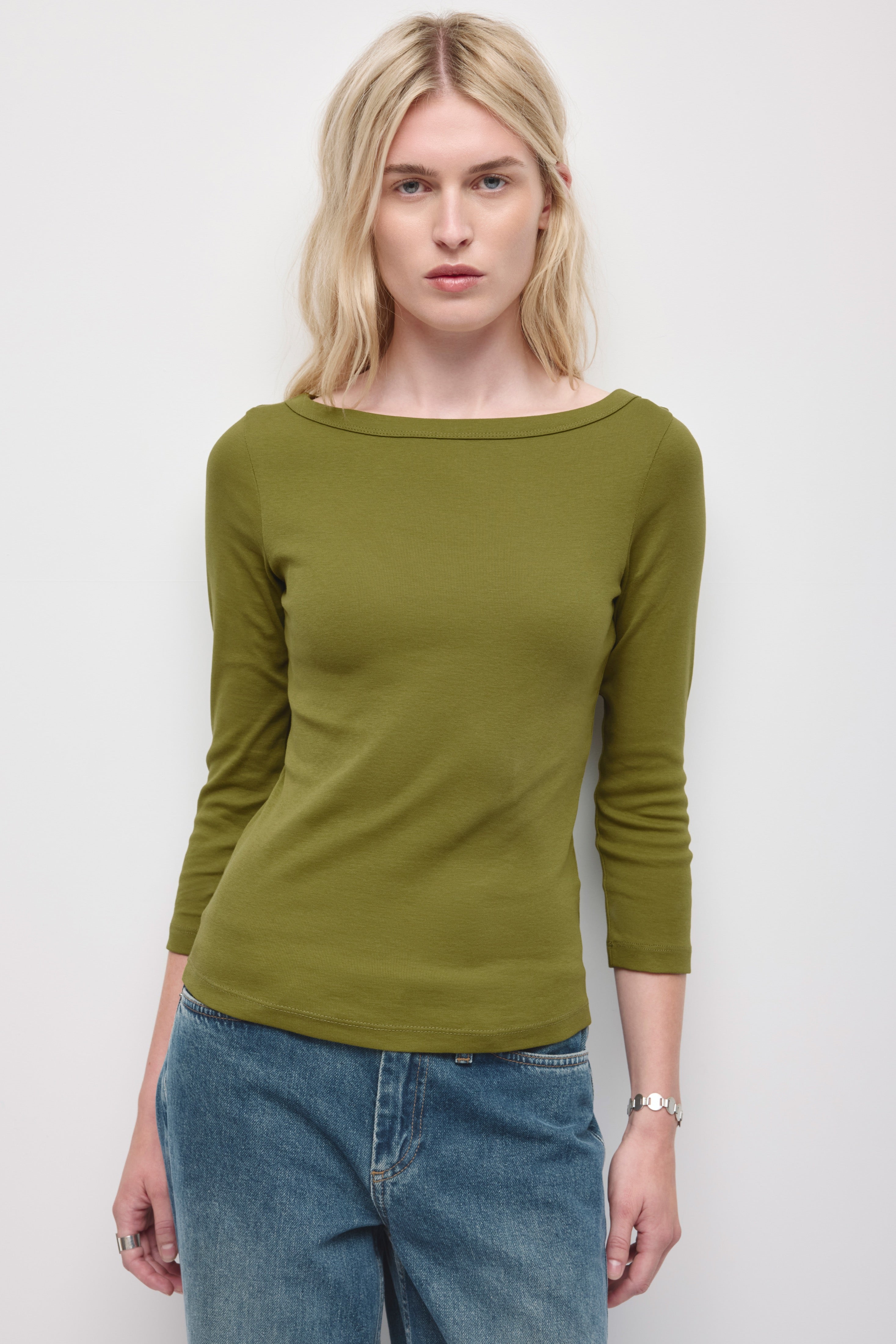 Haut à encolure bateau et manches 3/4 pour femme en cardamome
