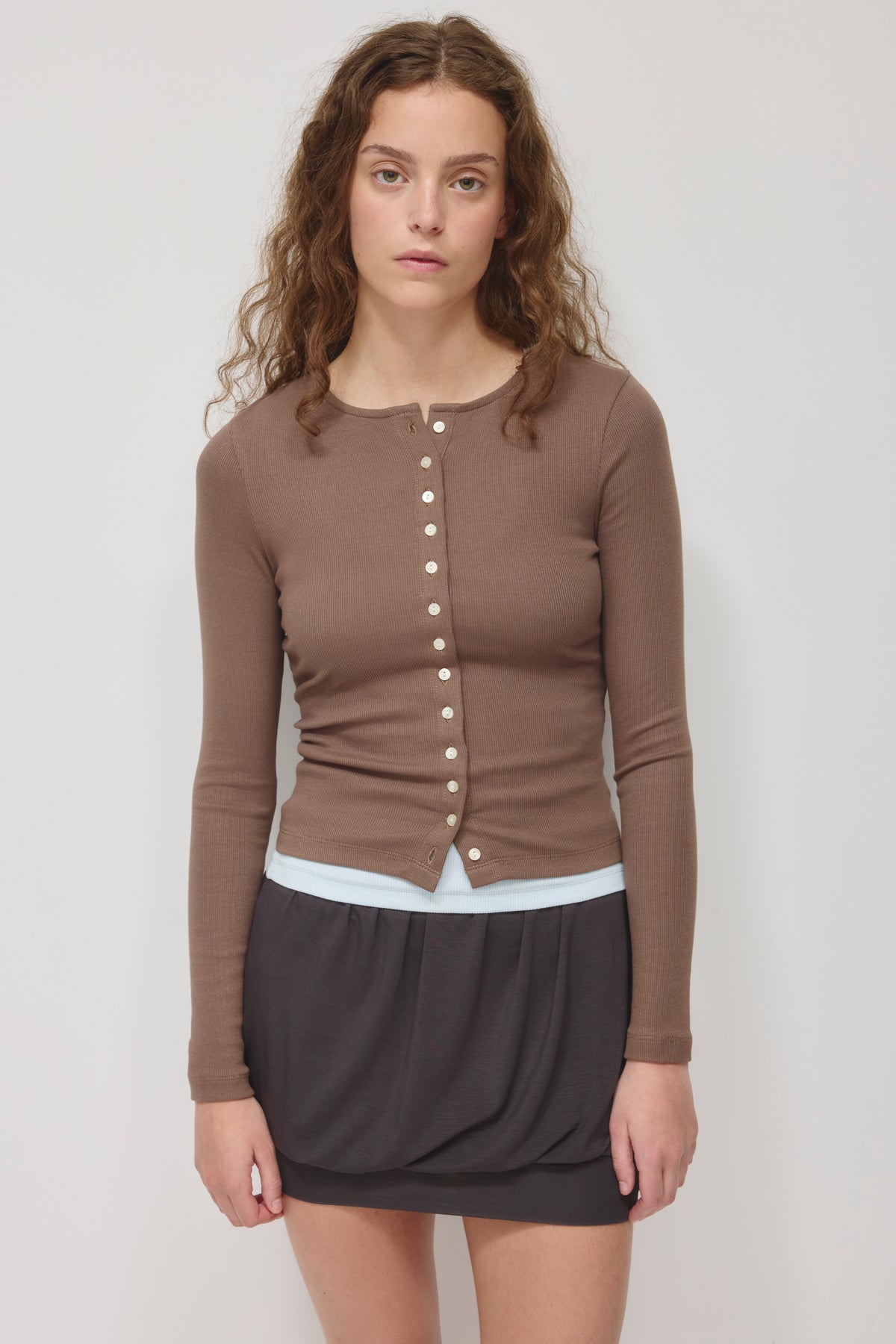 Model is 5’9” and is wearing a size XS.
