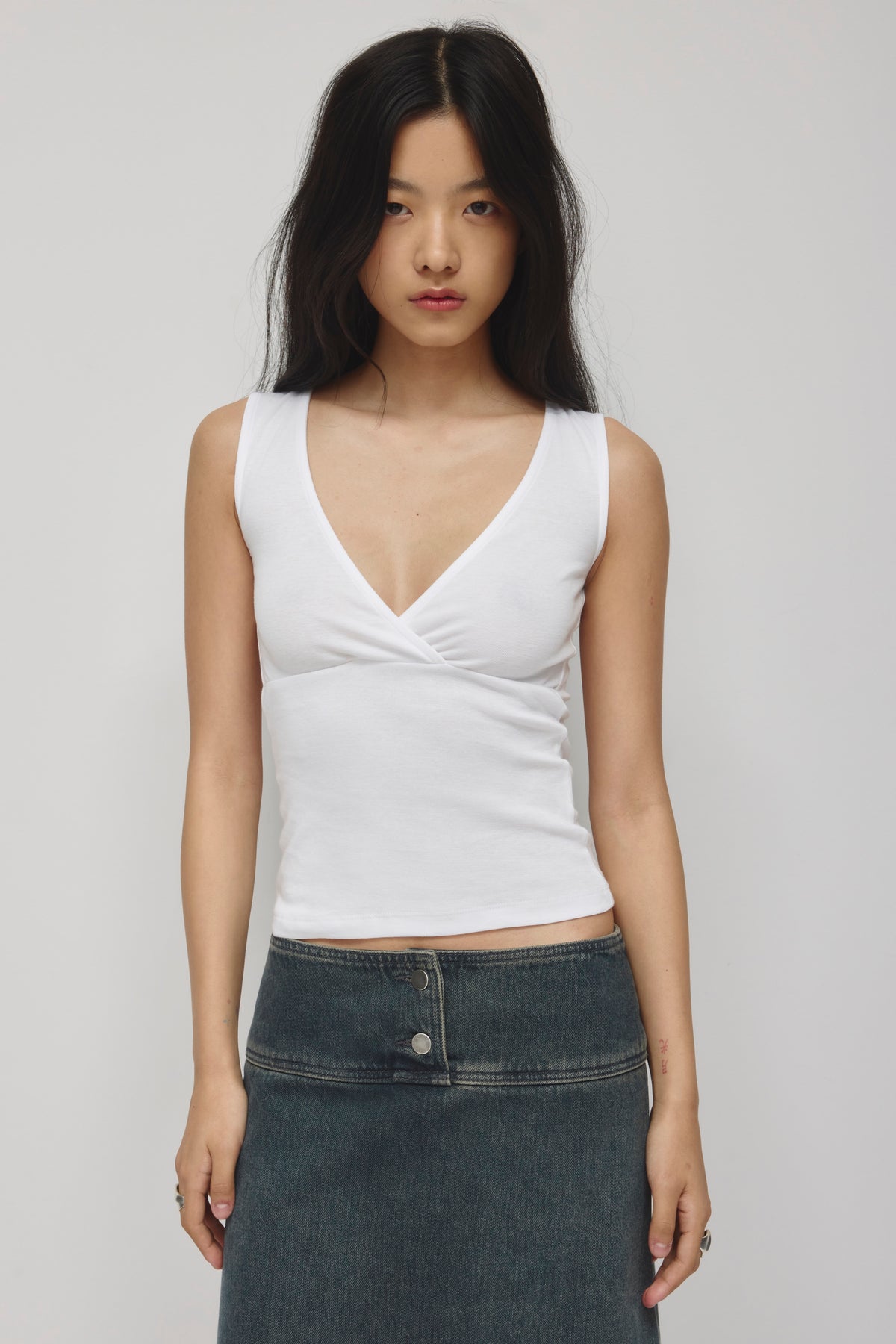 Model is 5’8” and is wearing a size XS.