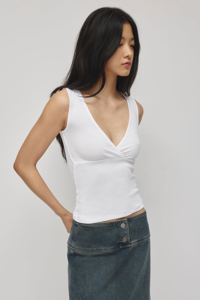 Female Skin Rust Women's Crossover Tank in White – Kotn