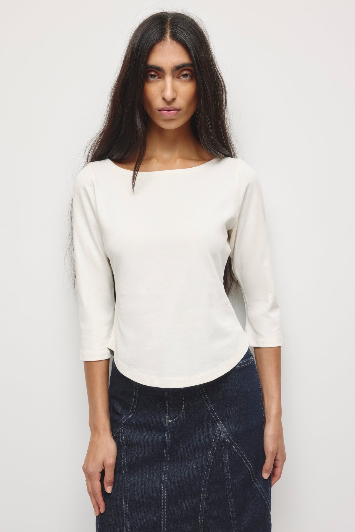 Women's Curved Hem 3/4 Sleeve in Marshmallow