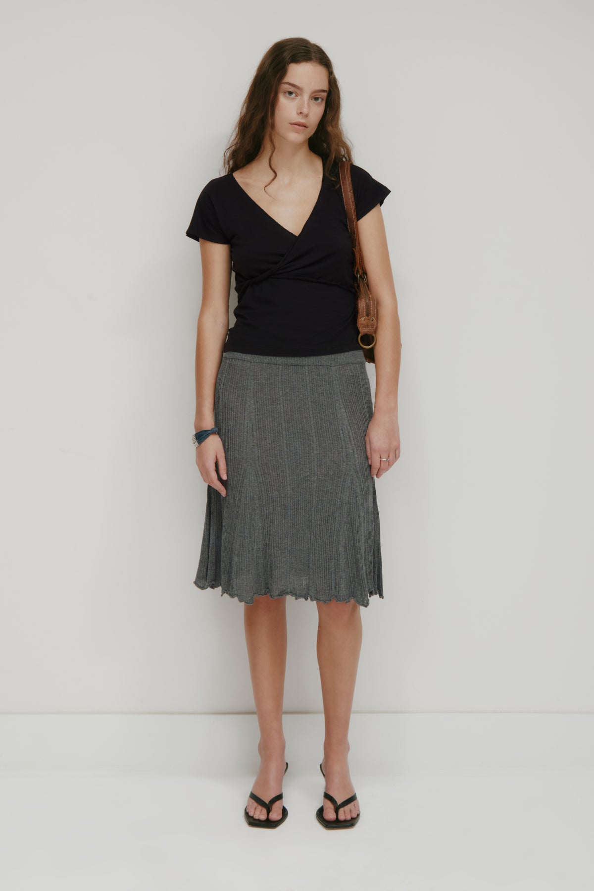 Women's Dalila Twist Top in Black