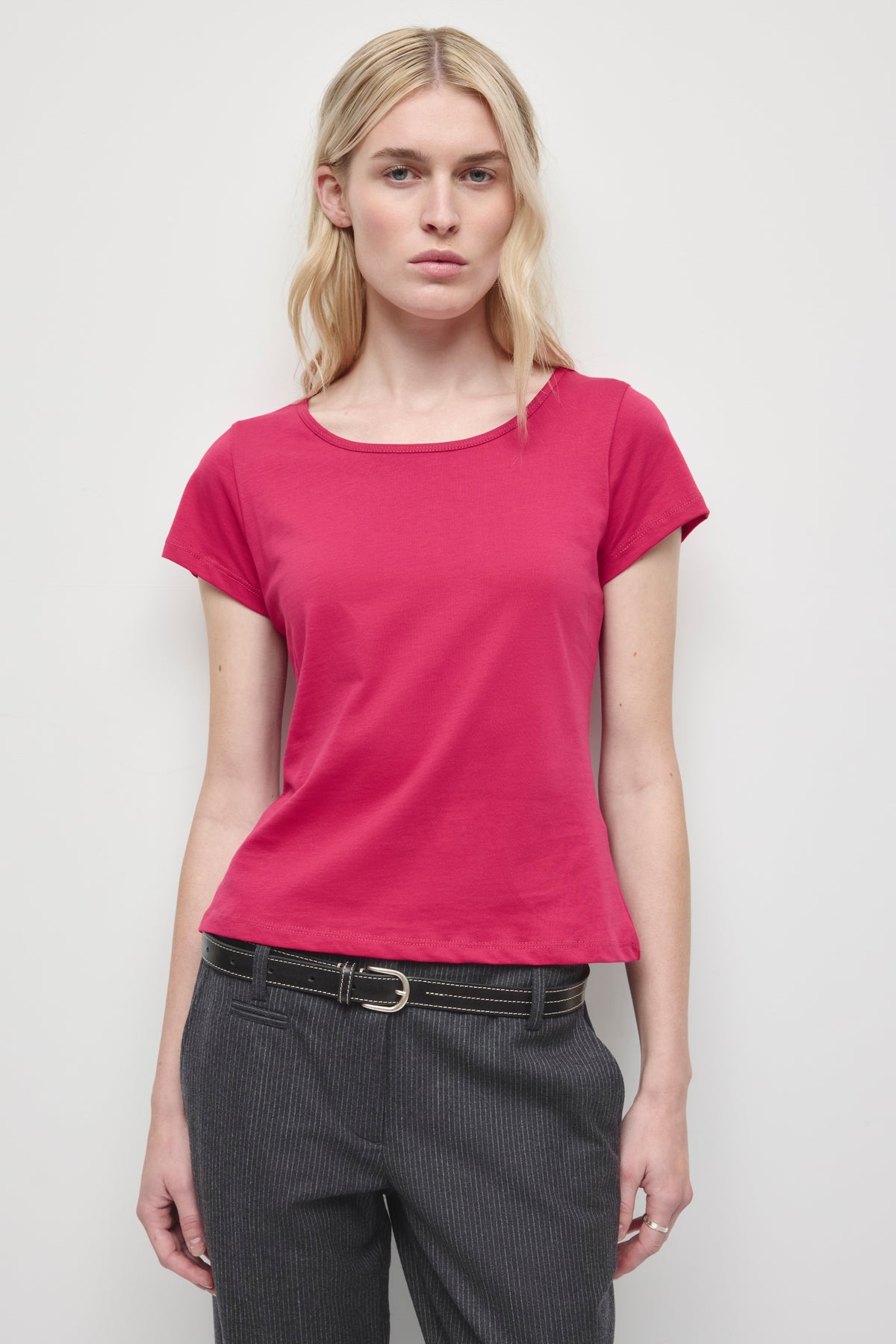 Model is 5’8” and is wearing a size XS.