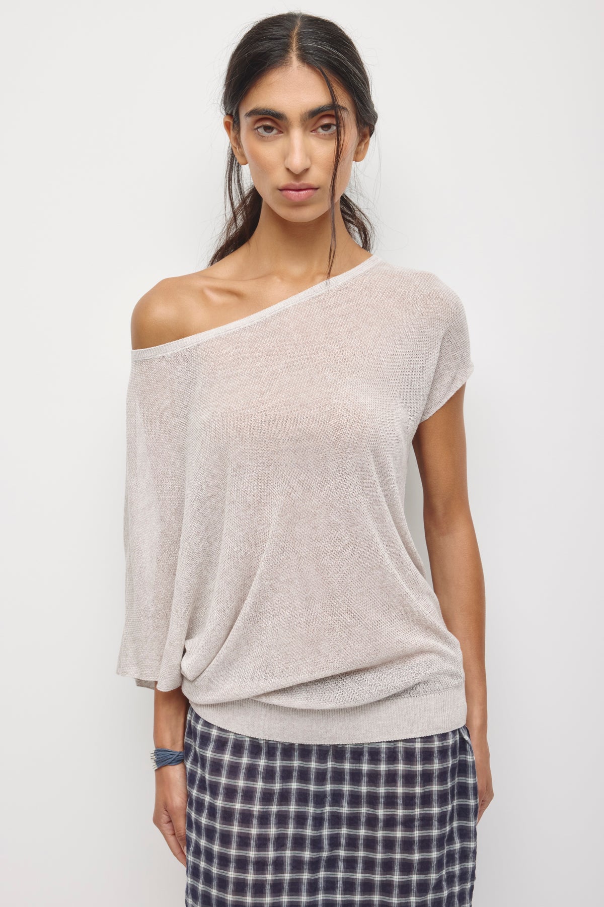 Model is 5’8” and is wearing a size XS.