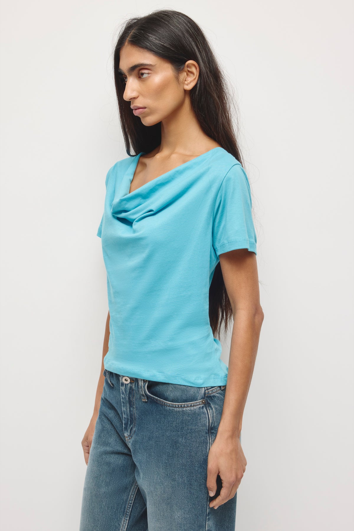 T-shirt à col bénitier Lina pour femme en céruléen