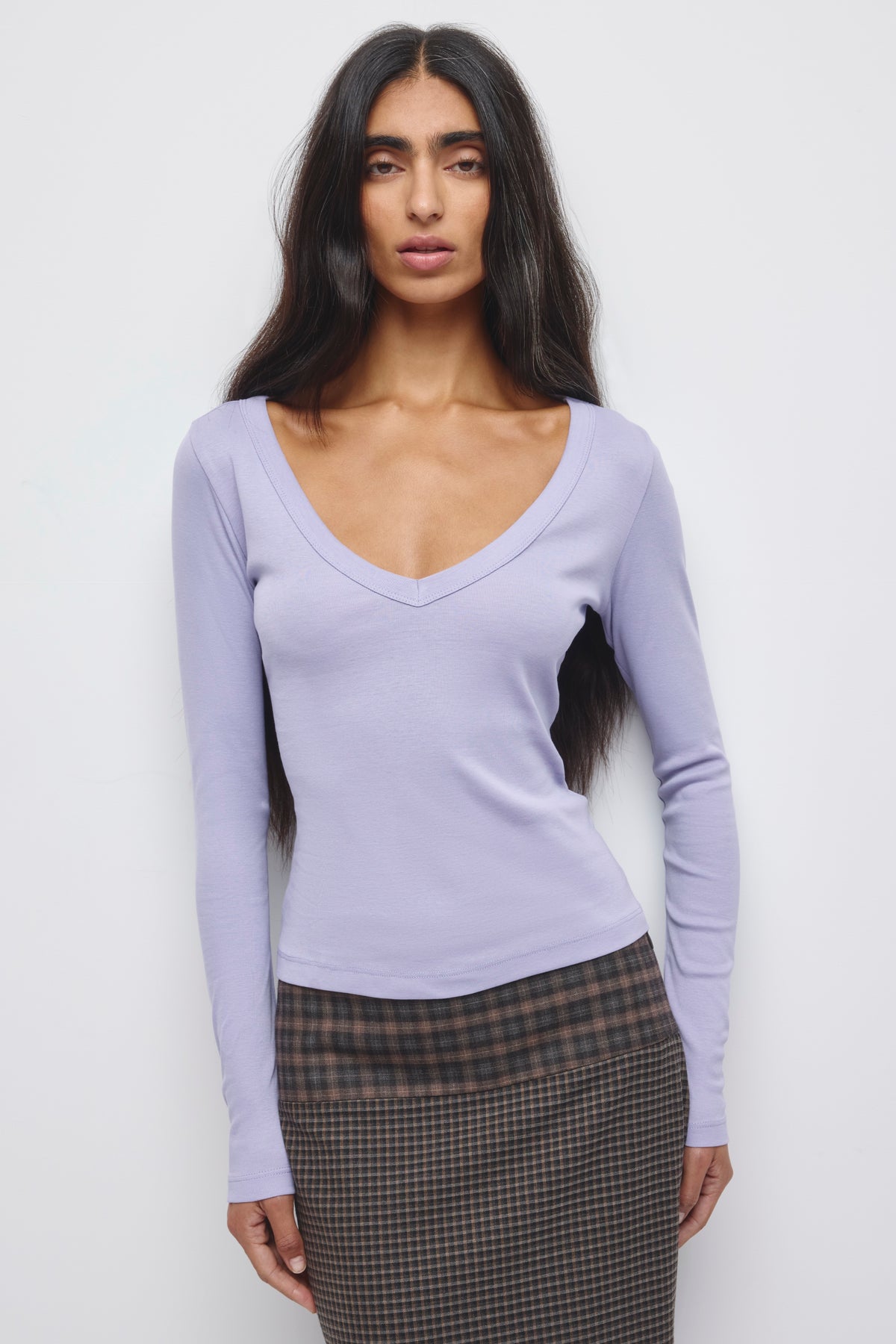 T-shirt manches longues col V profond pour femme en lavande
