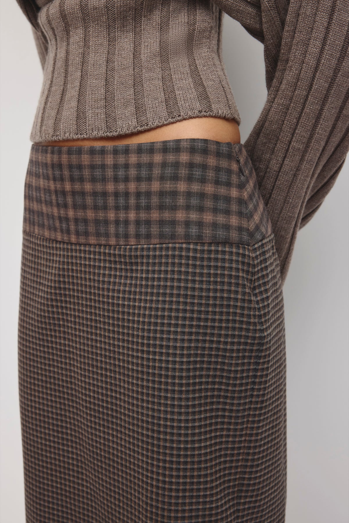 Women's Maryam Patchwork Skirt in Charcoal/Taupe Check