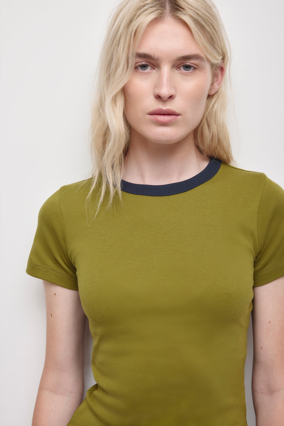 Women's Micro Rib Tee  in Cardamom/Deep Ocean