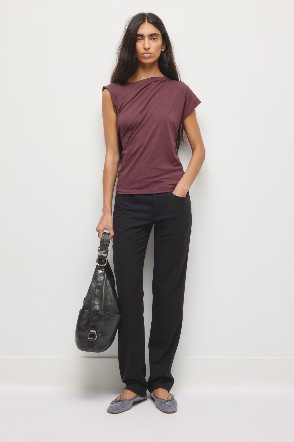 Women's Mina Twisted Tee in Chocolate Plum