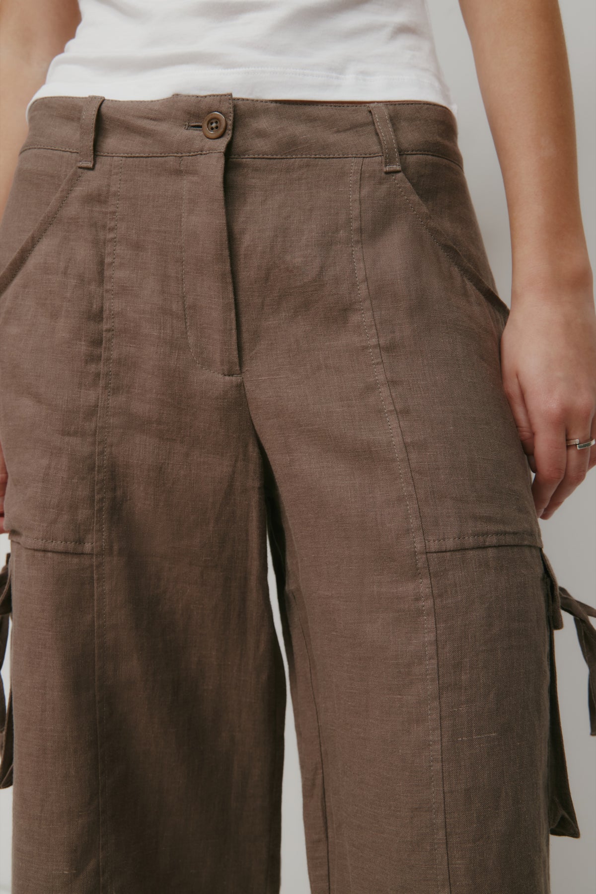 Women's Sila Linen Tie Short in Bark