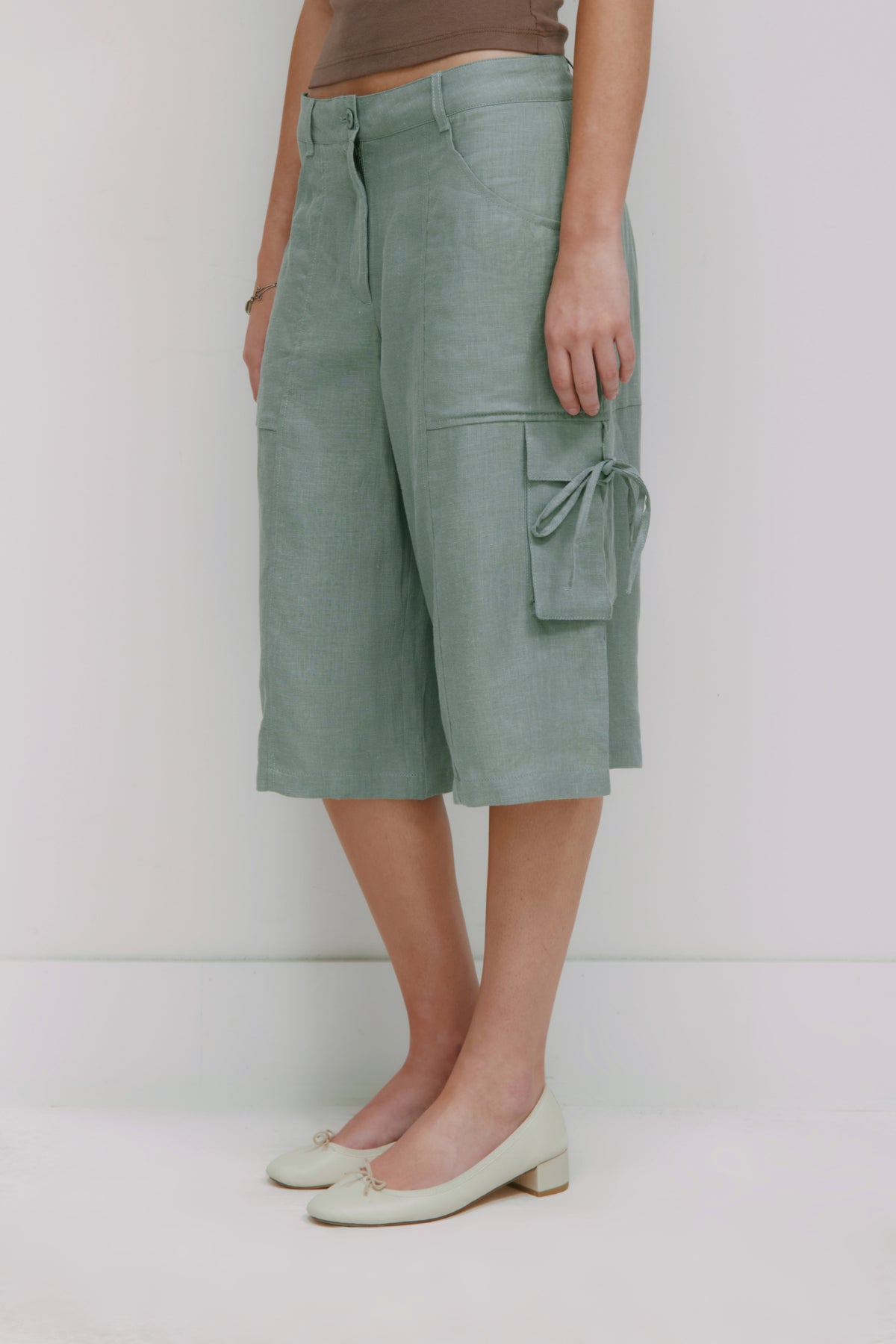 Women's Sila Linen Tie Short in Shadow