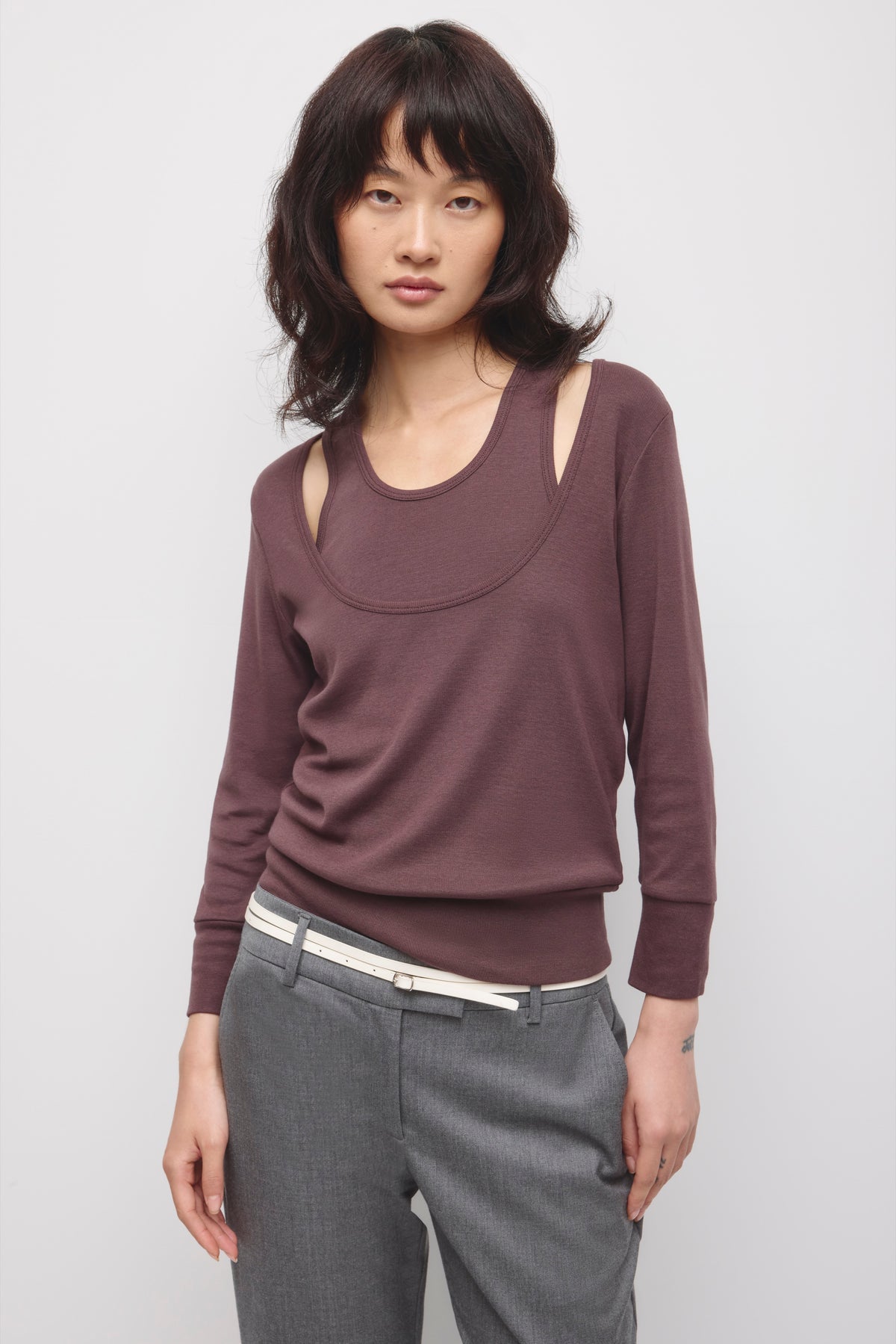 Model is 5’9” and is wearing a size XS.