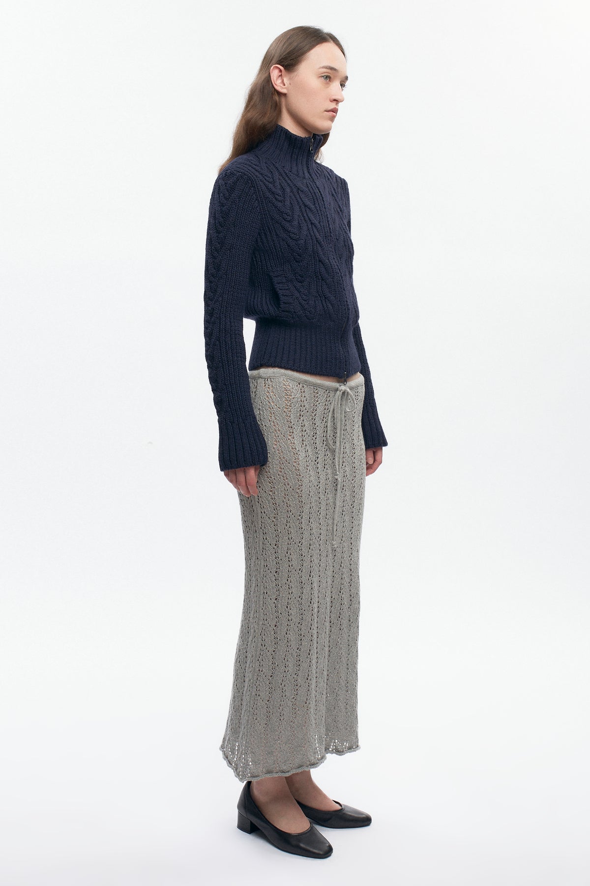 Women's Cable Zip Sweater in Midnight