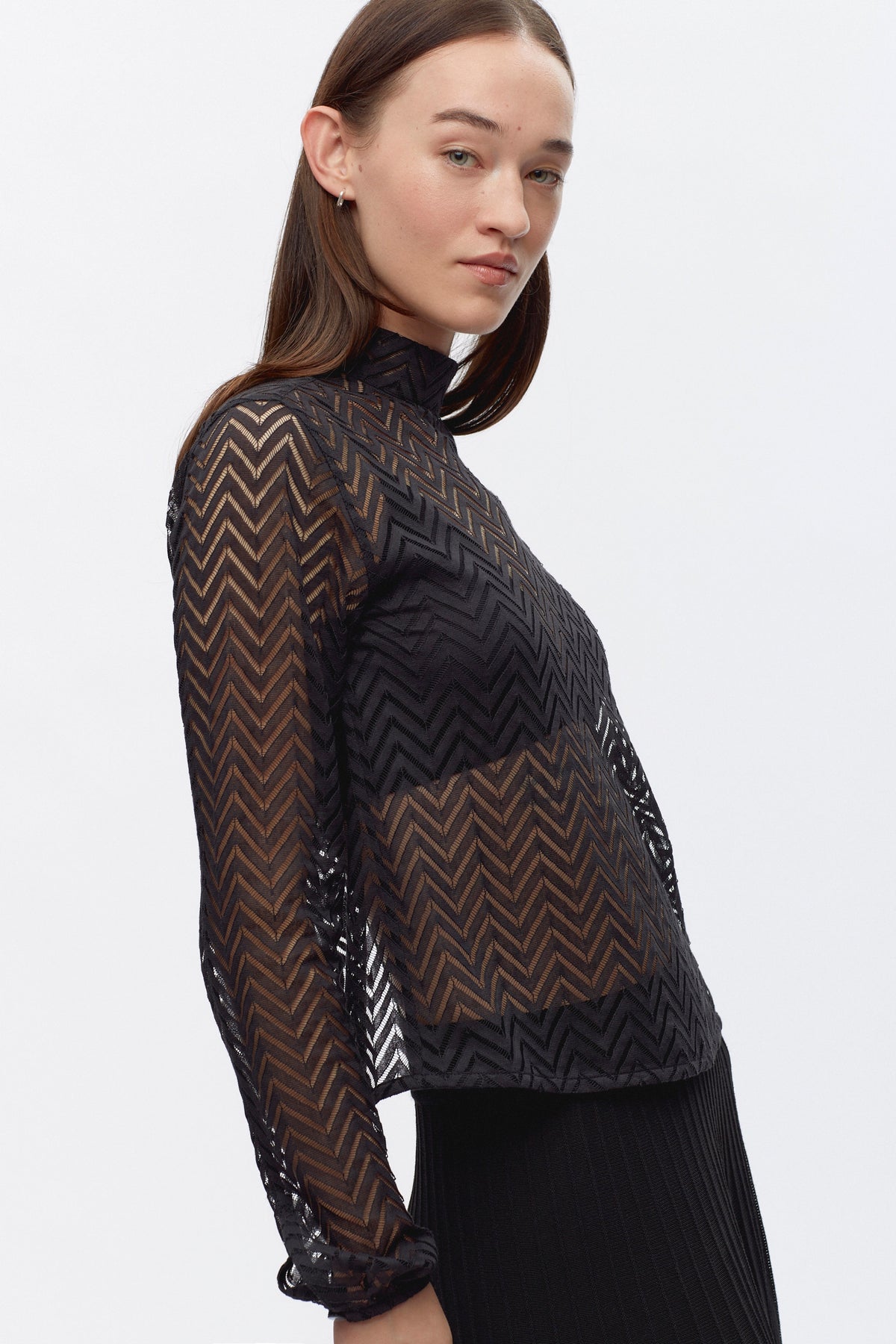 Women's Lace Mockneck in Black