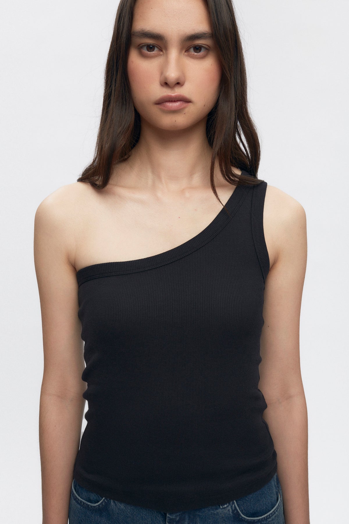 Mariam Tank 002BR2R10G22U0200