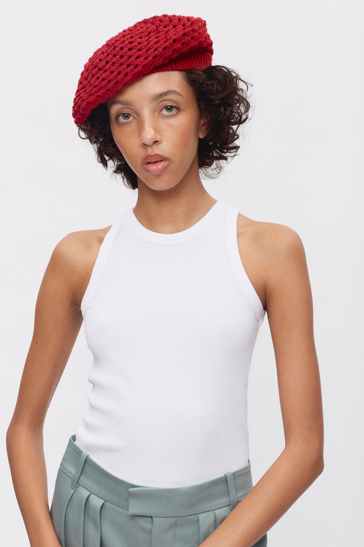 Mina Beret Jester 002Q02R10RYGA0000