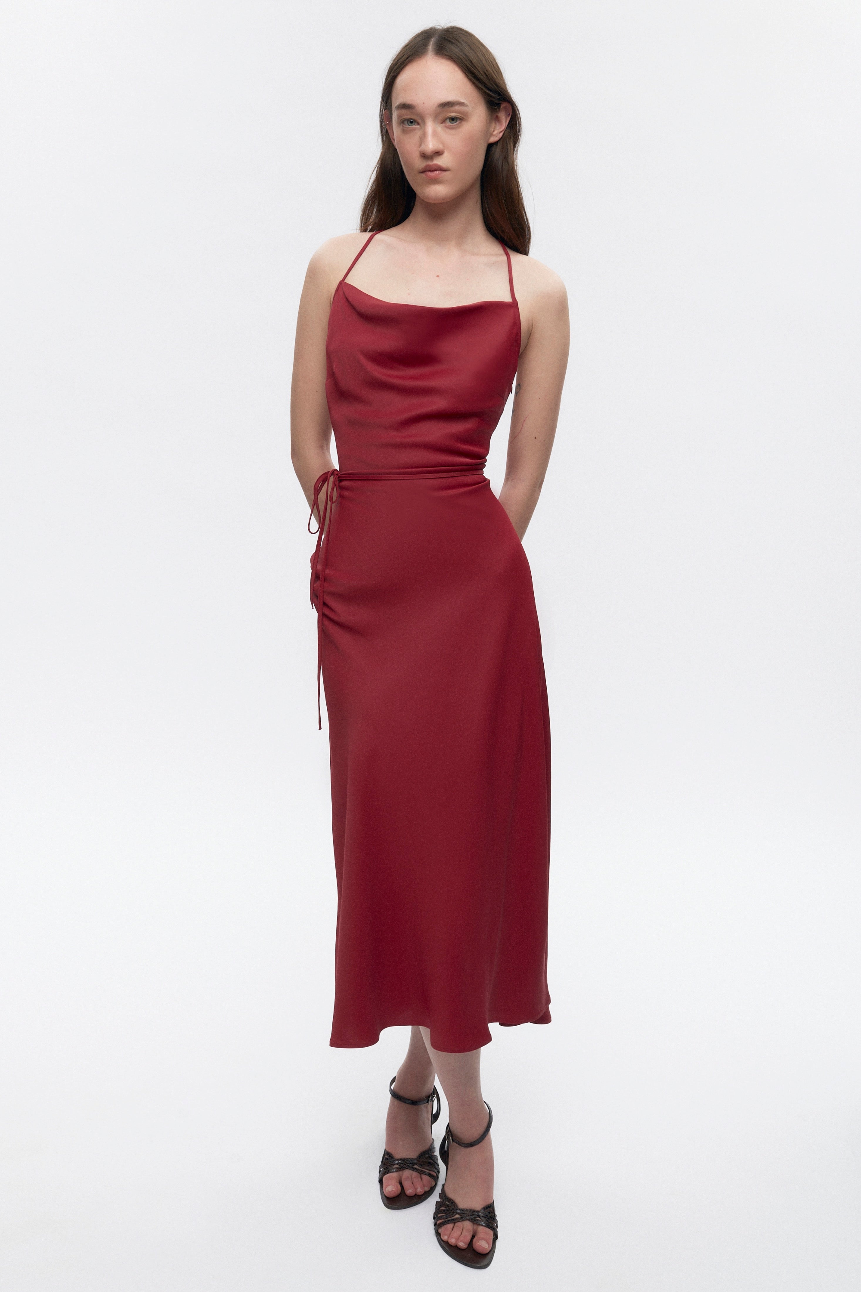 Robe Osiris pour femme en rouge Sunstar