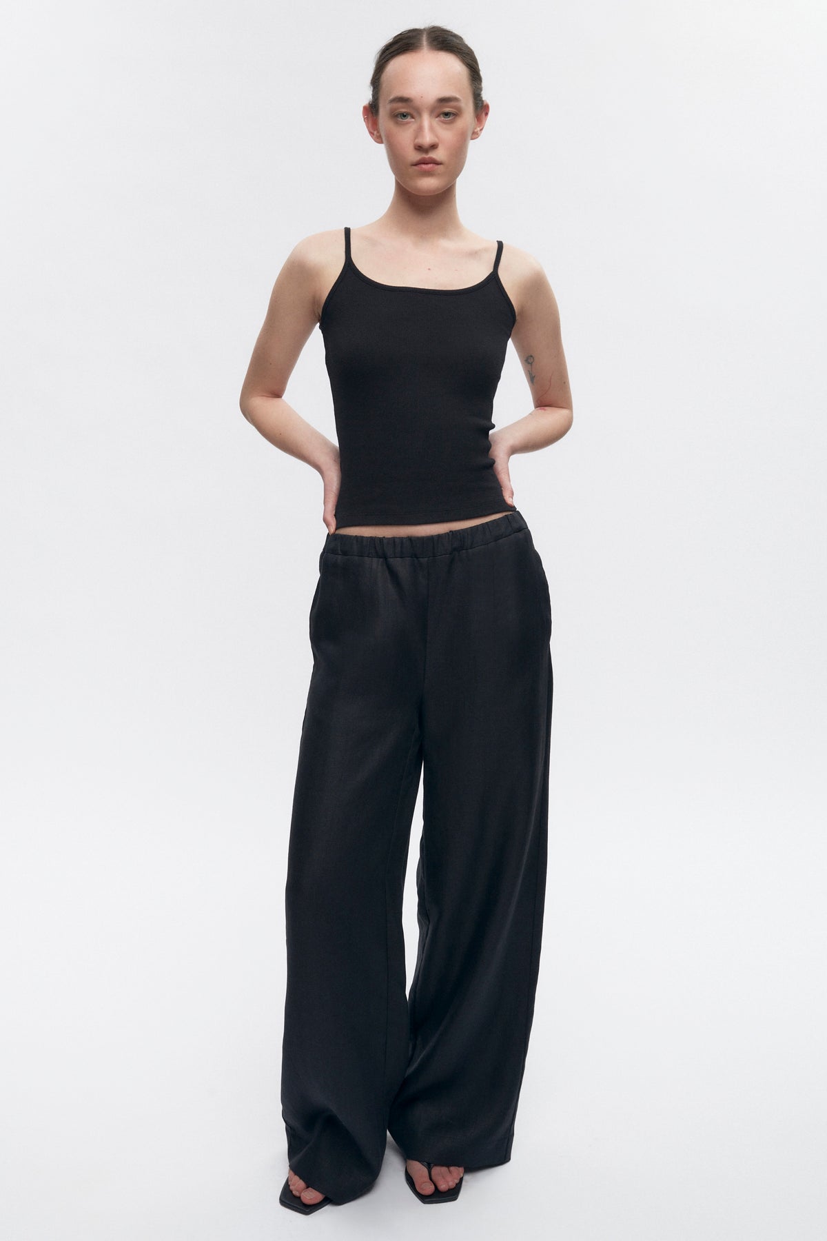 Persea Linen Pull On Pants