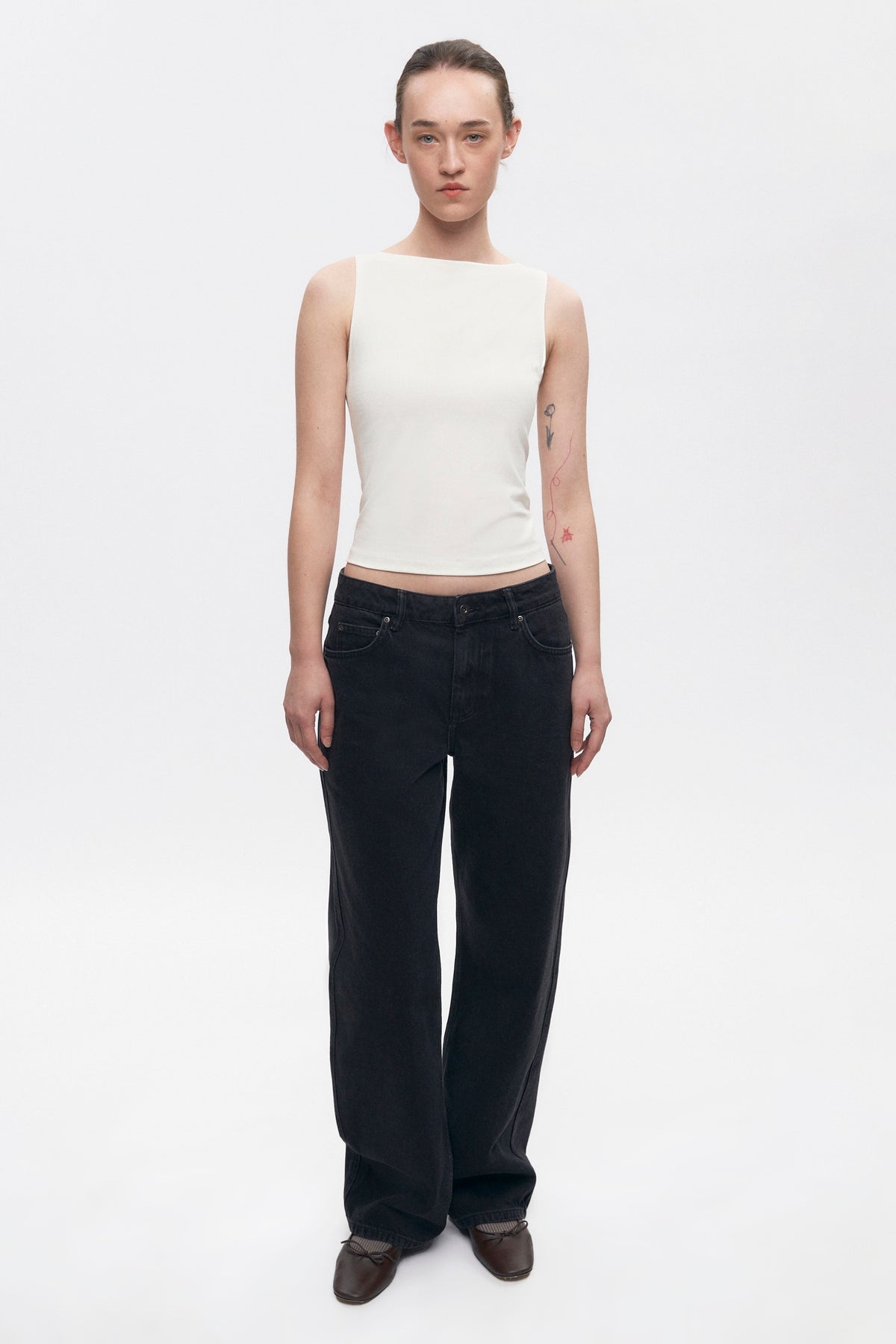 Women's Taba Denim in Washed Black