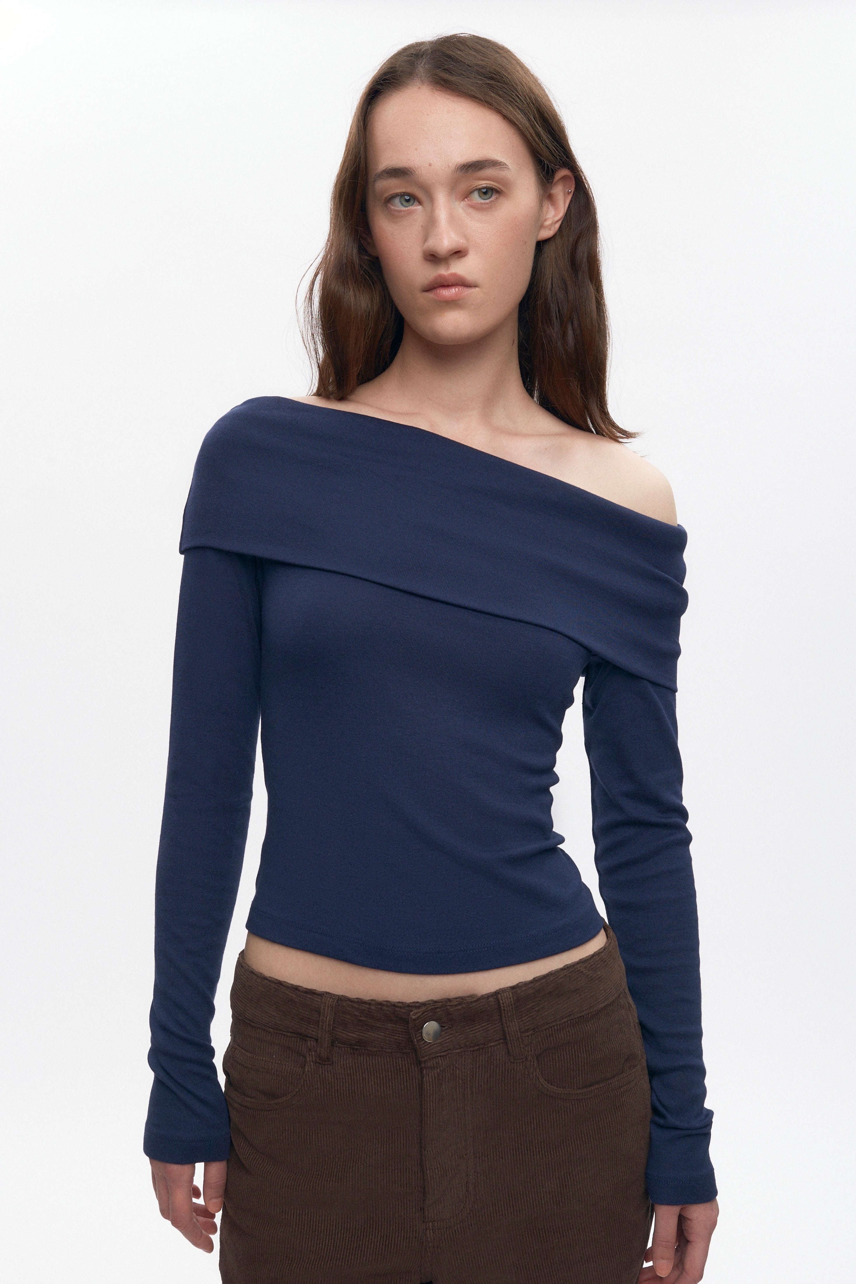 Women's Zahra Off Shoulder Longsleeve in Midnight