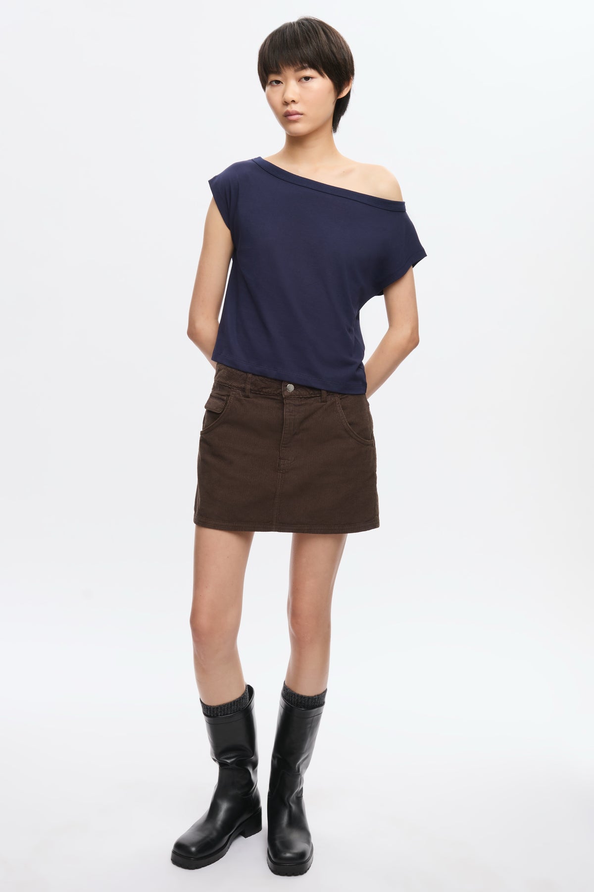 Tee-shirt à épaules dénudées pour femmes en midnight