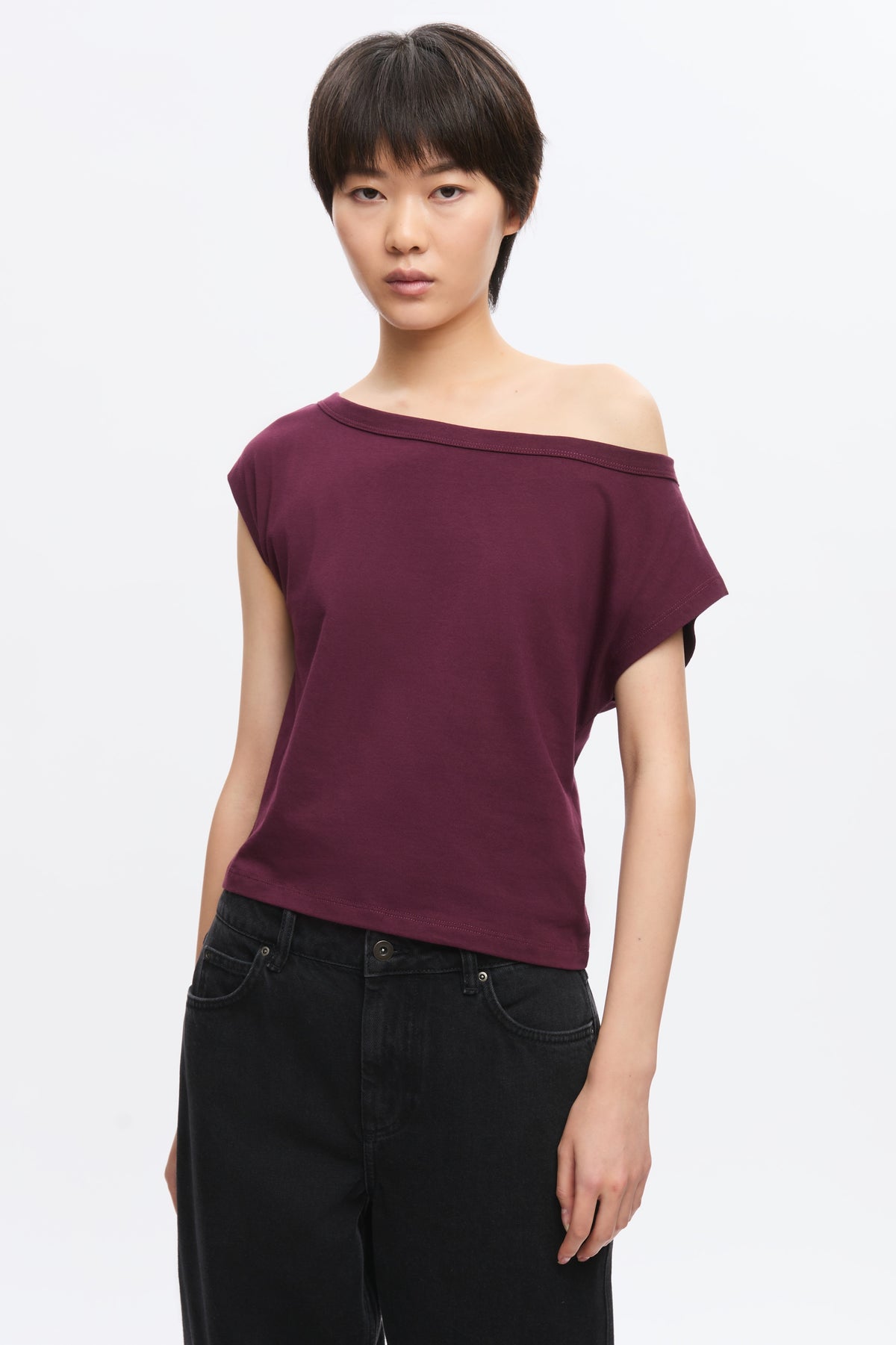 Tee-shirt à épaules dénudées pour femmes en prune