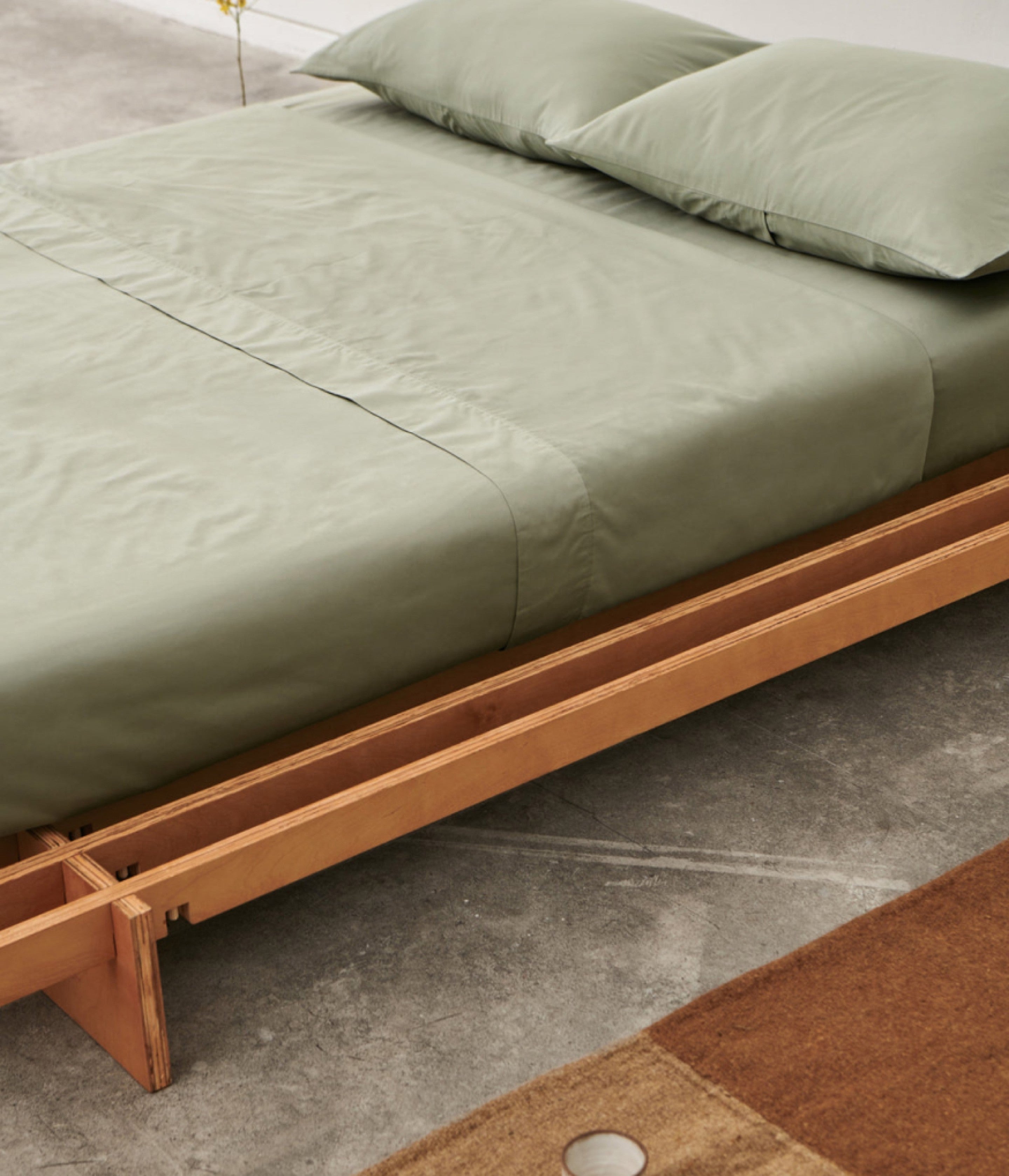 Kotn Sheets